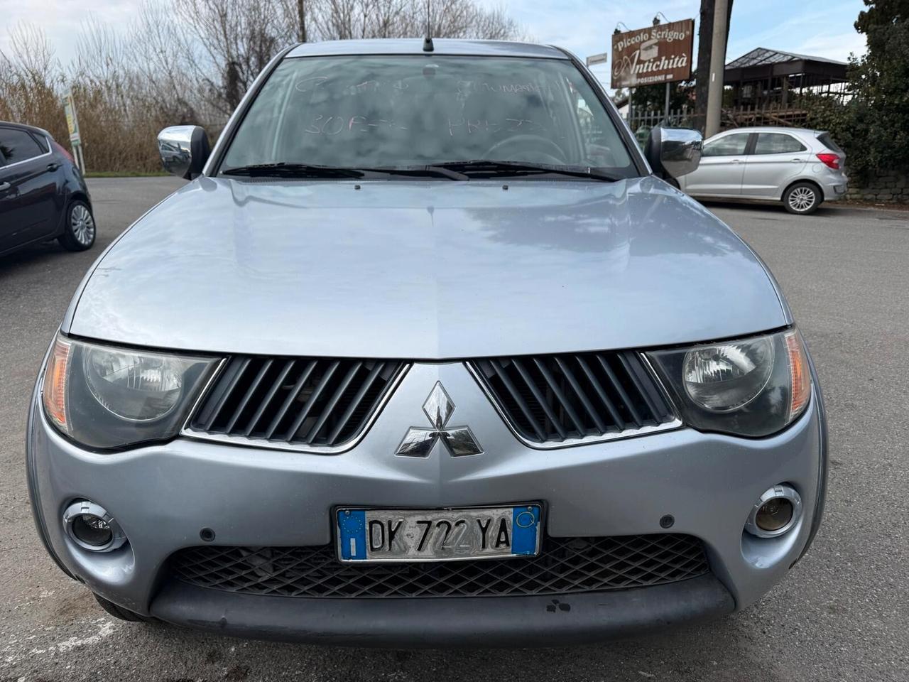 Mitsubishi L200 2.5 DI-D/136CV Club Cab Invite