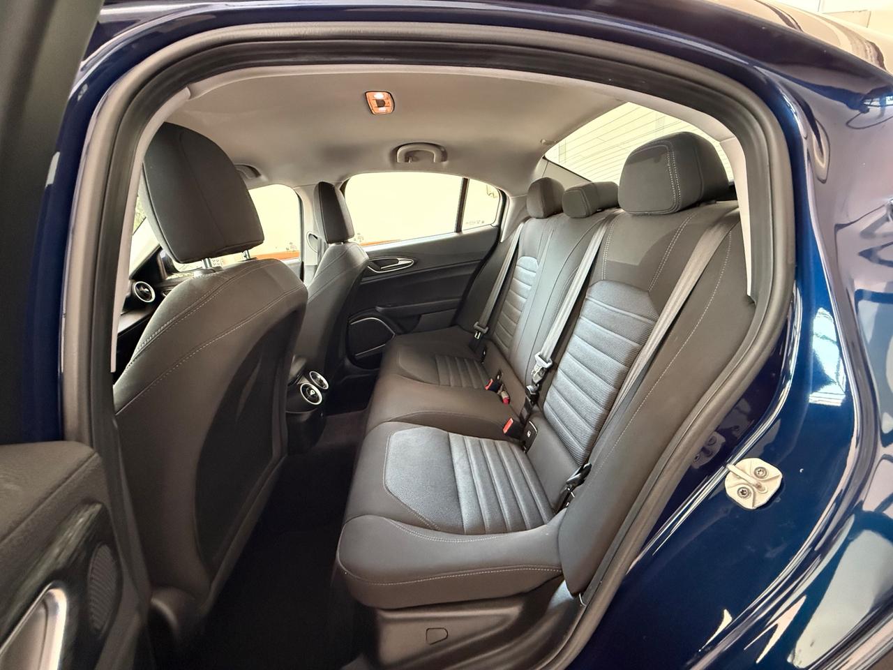 Alfa Romeo Giulia 2.2 Turbodiesel 160 CV AT8