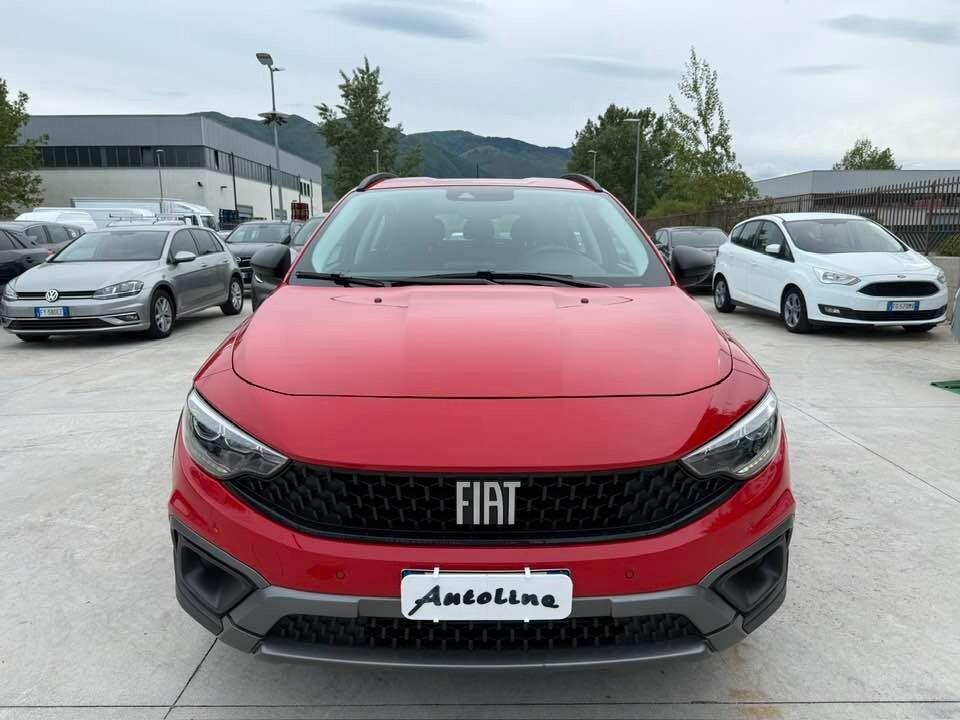 Fiat Tipo 1.3 Mjt 95cv 5p. CROSS (LED-CARPLAY)