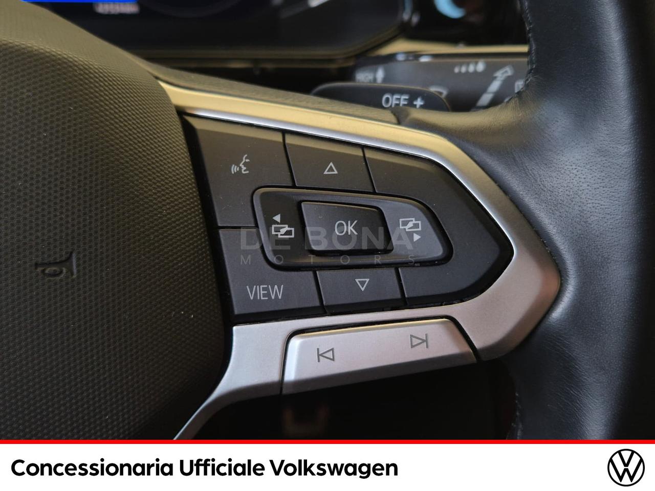 Volkswagen T-Roc 1.5 tsi r-line dsg
