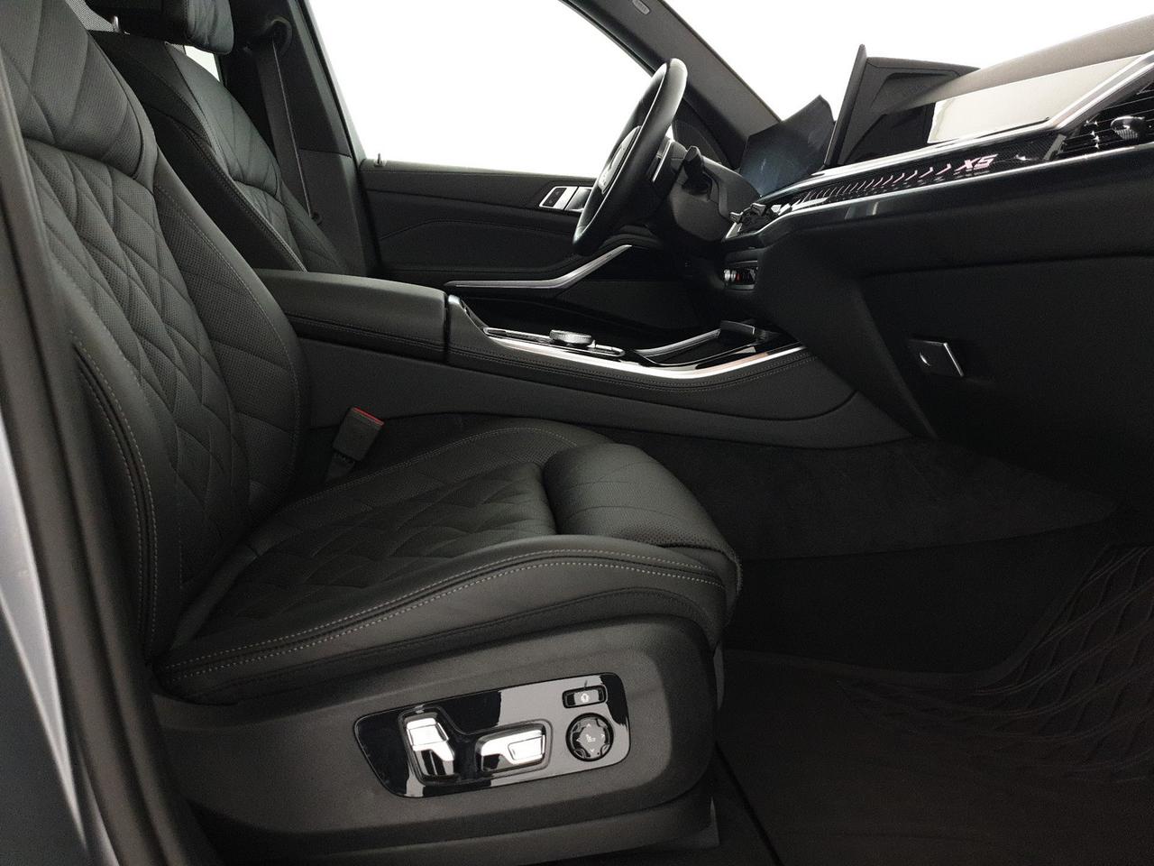 BMW X5 xdrive40d mhev 48v msport auto