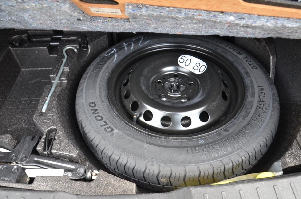 Nissan Juke 1.6 HEV N-Connecta