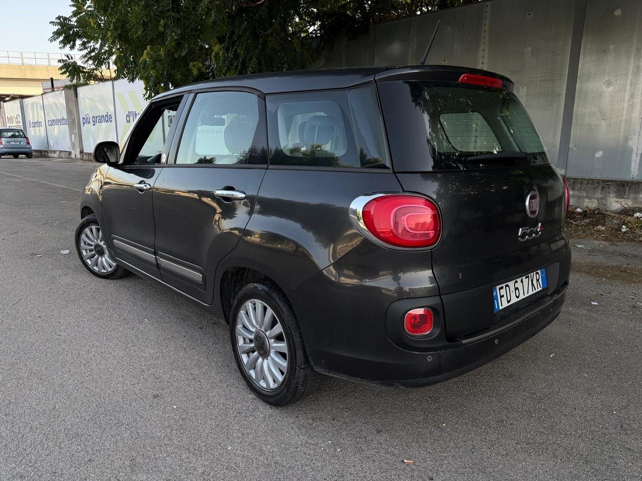 Fiat 500L 1.6 Multijet 120 CV Lounge in ottime condizioni