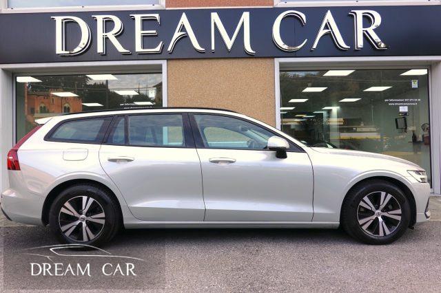 VOLVO V60 D3 Momentum Business Pro UNIPRO