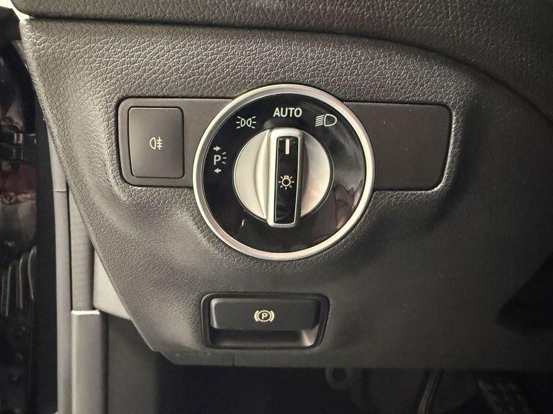 Mercedes-Benz CLA CLA 180 CDI Automatic Premium AMG
