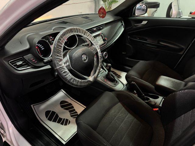 ALFA ROMEO Giulietta 1.6 JTDm TCT 120 CV Super tetto apribile