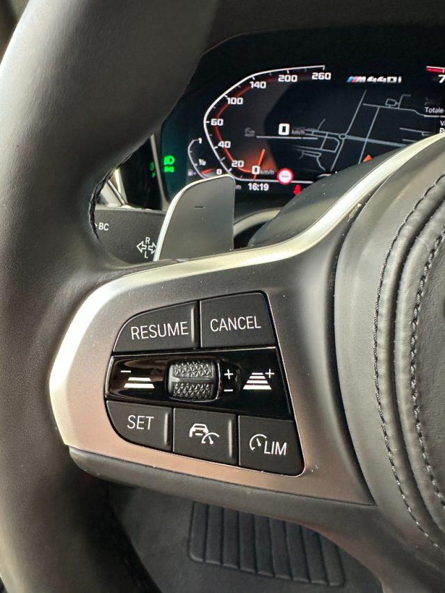 BMW M440 i 48V xDrive Cabrio-Laser-19"-Camera 360-Harman