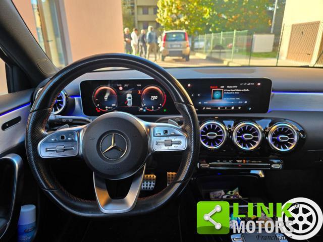 MERCEDES-BENZ A 220 Automatic Premium AMG Line 190 CV