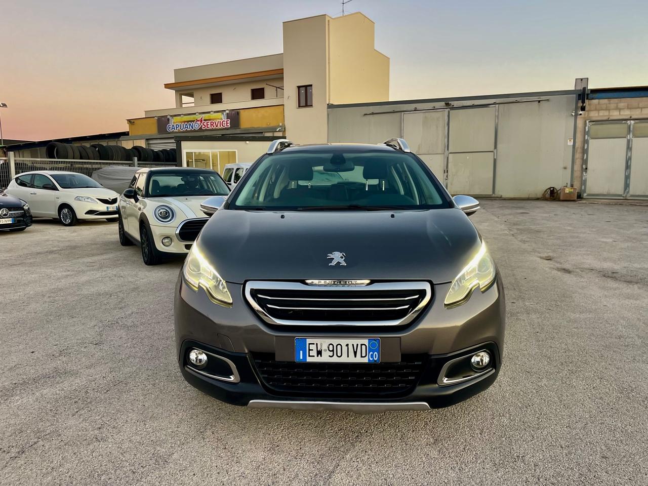 PEUGEOT 2008 1.6 HDI FULL LED ALLURE PARI AL NUOVO