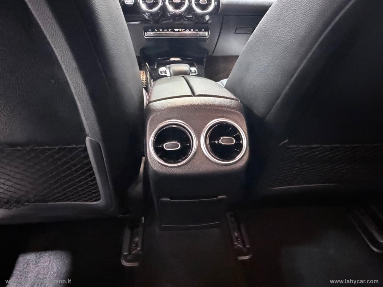 MERCEDES-BENZ CLA 200 d Automatic Premium