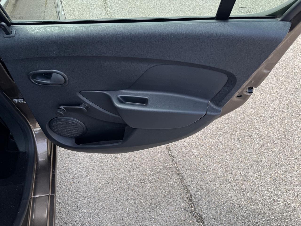 Dacia Sandero 1.0 benzina. km 84.000