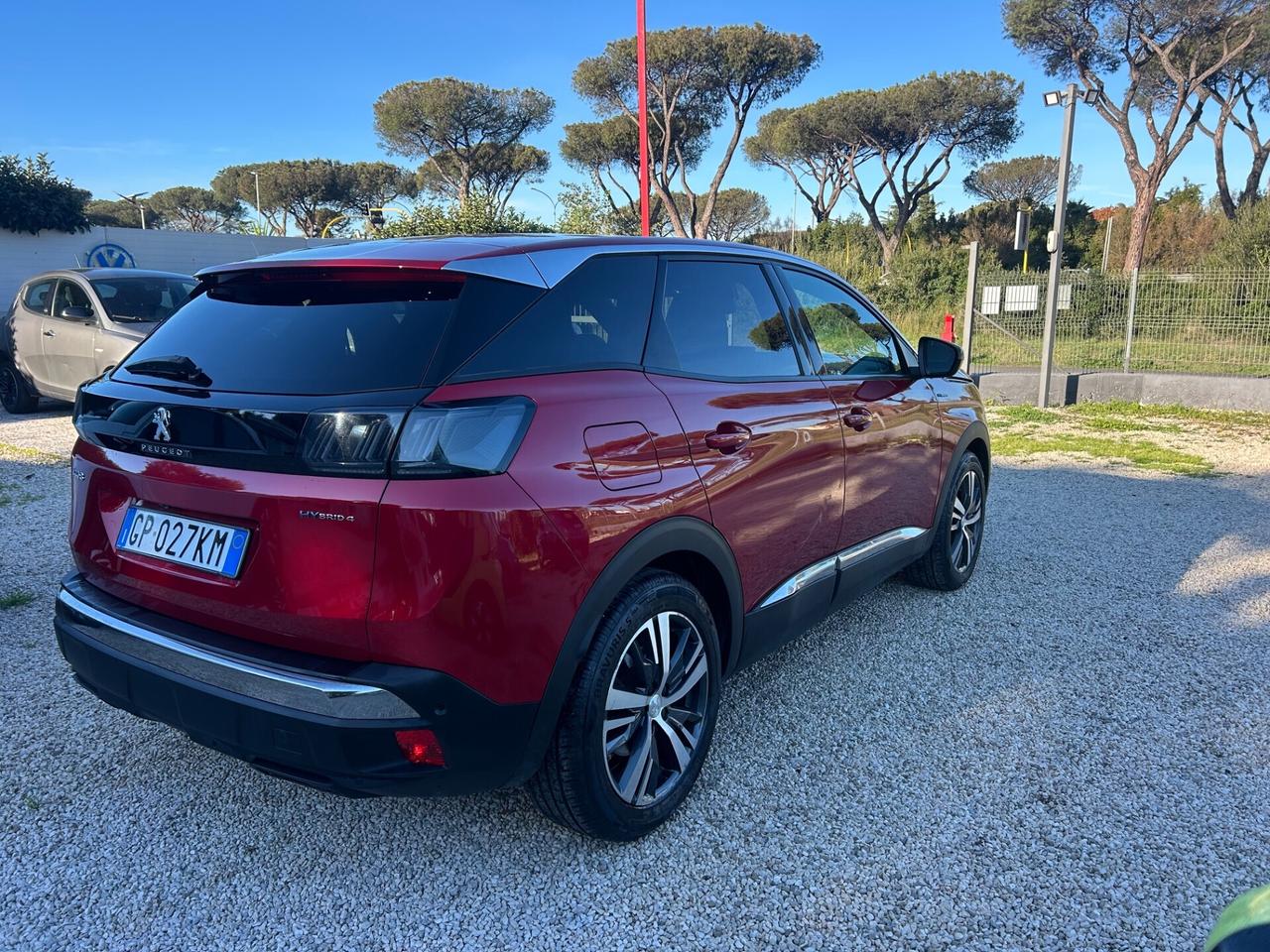 Peugeot 3008 Hybrid4 300 e-EAT8 GT