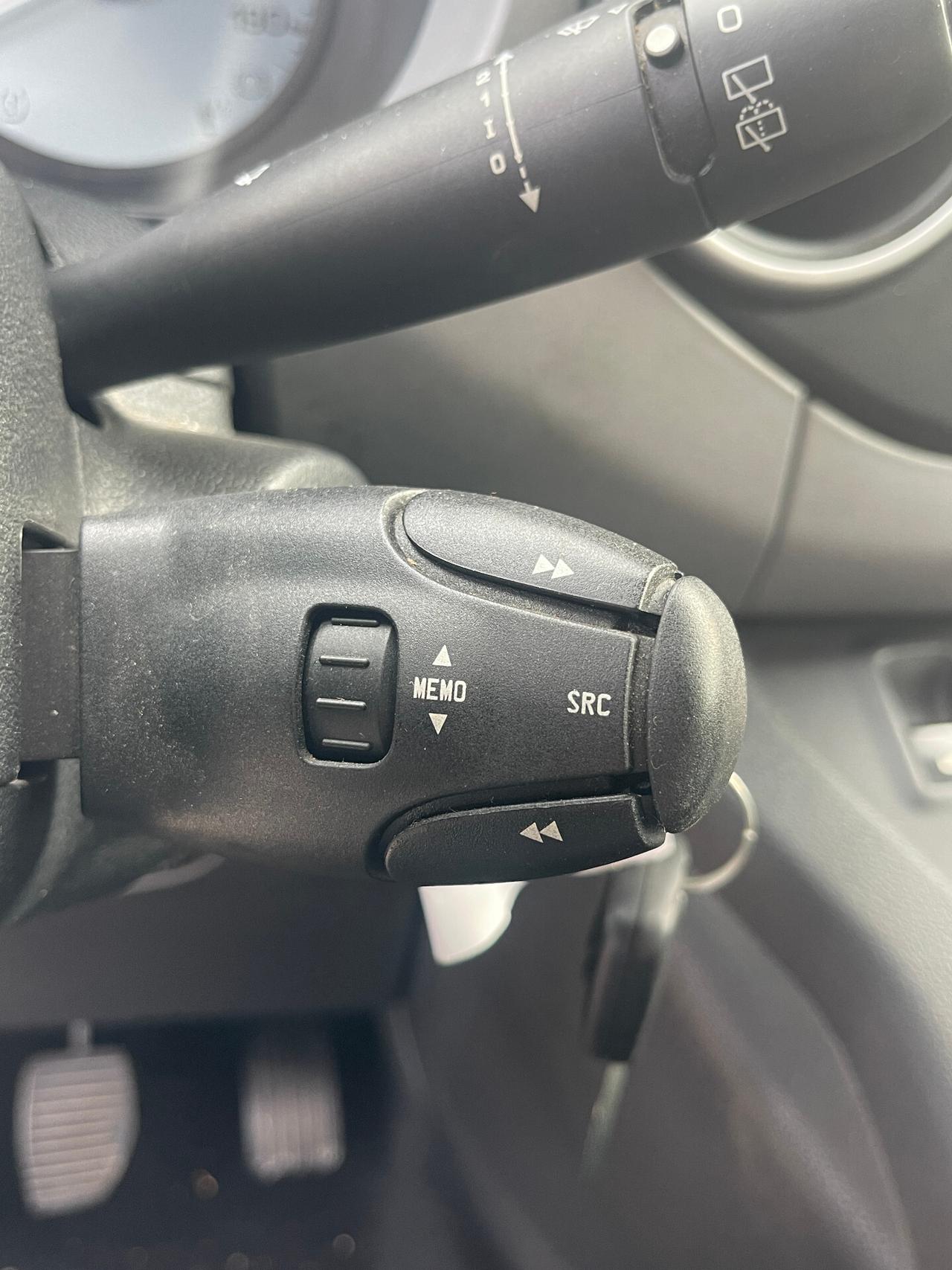 Citroen Berlingo BlueHDi 100 XL Feel MULTISPAZIO CLIMA MULTIFUNZIONE CERCHI 5 POSTI N1