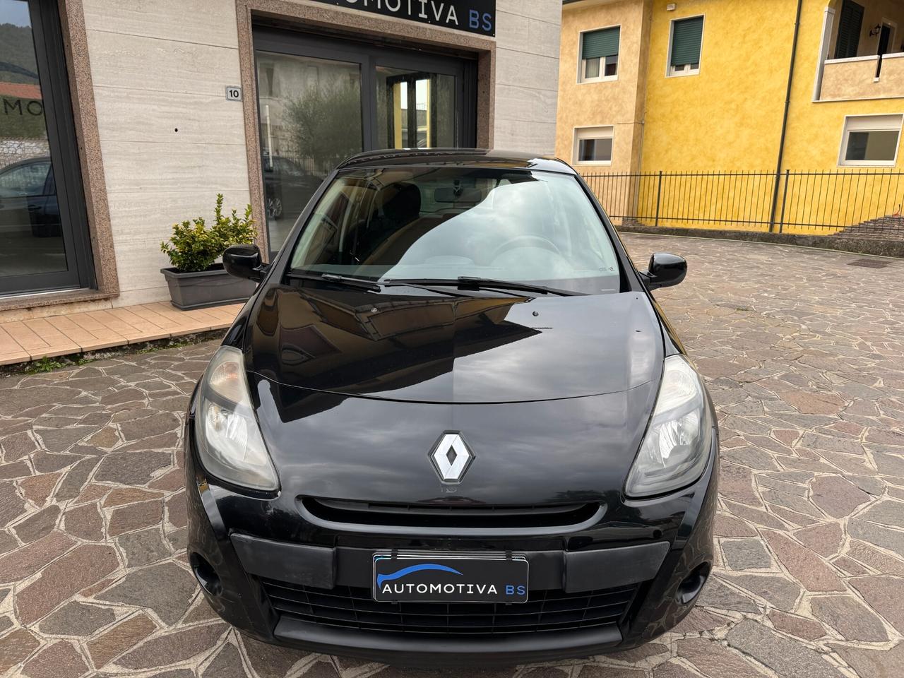 Renault Clio 1.2 16V 5 porte GPL Yahoo!