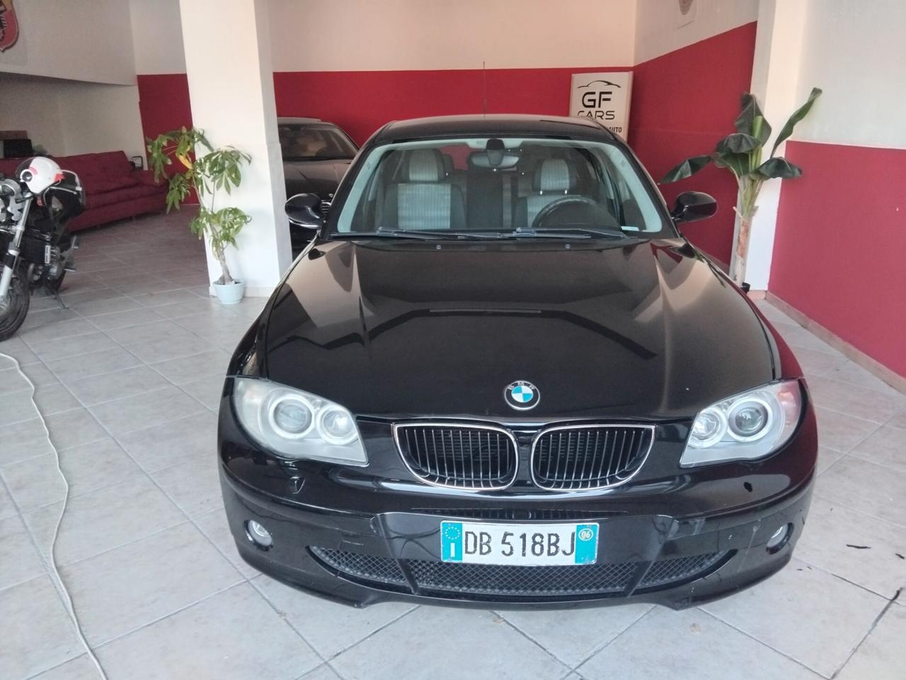 Bmw 118 118d cat 5 porte Eletta