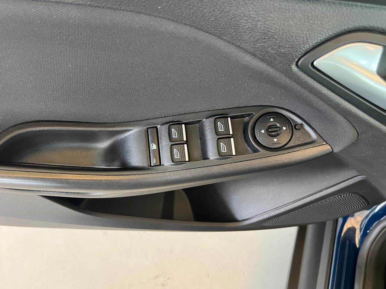 Ford Focus 1.0 EcoBoost 100 CV Start&Stop SW Plus ok neopatentati unico proprietario