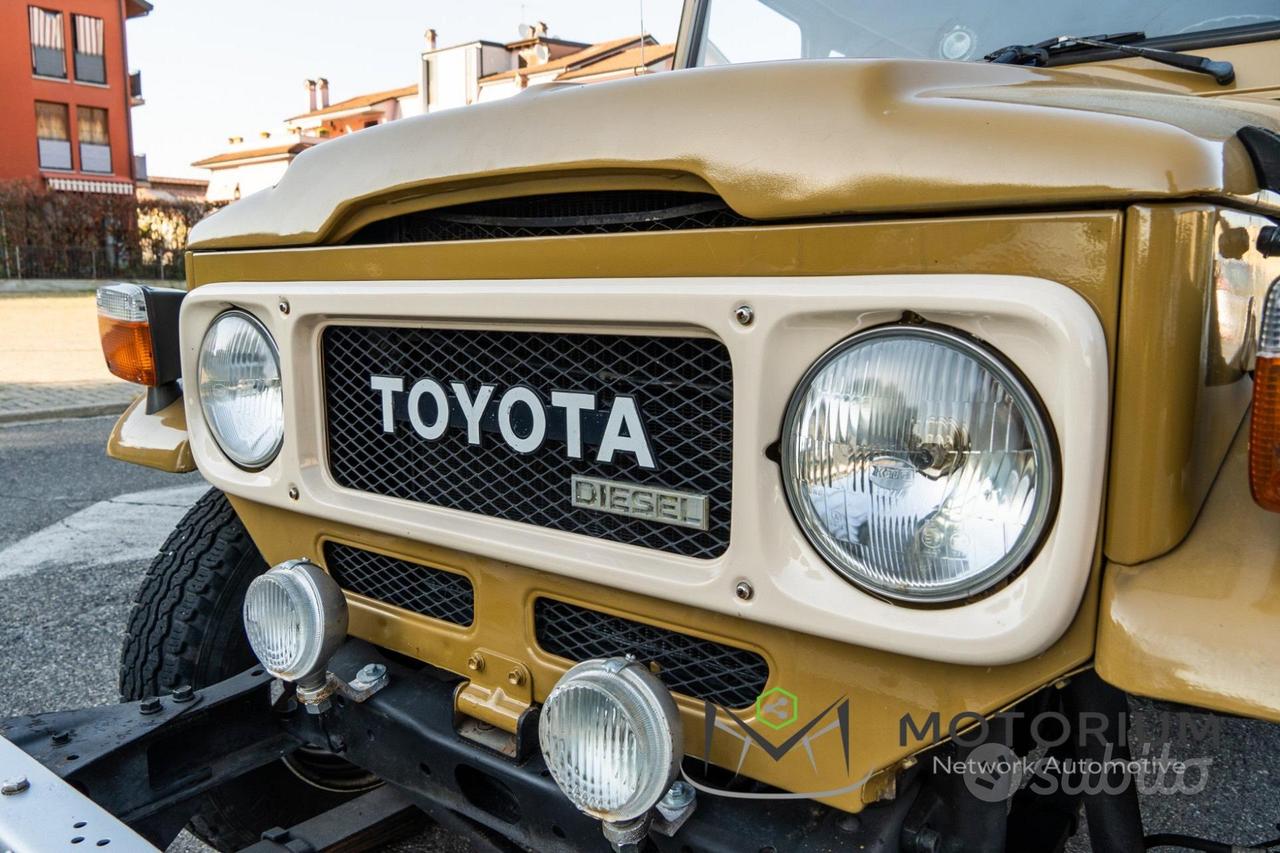 TOYOTA Land Cuiser BJ 42 3.4 DIESEL - PASSO CORT
