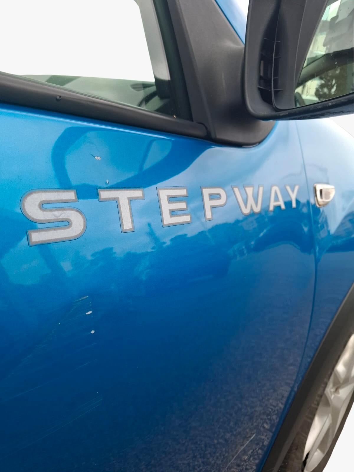 Dacia Sandero Stepway 900 TCe 90CV Lauréate - 2014