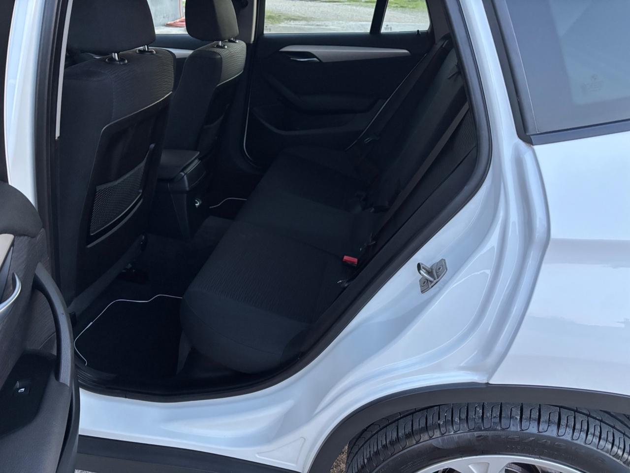 Bmw X1 sDrive 20d 143cv. Neopatentati. Garanzia