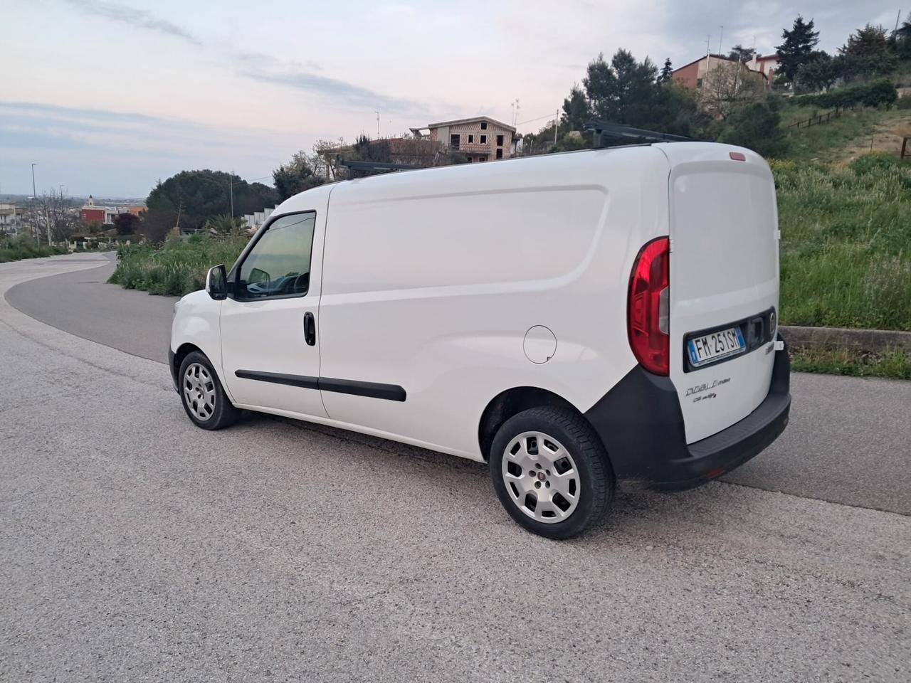Fiat Doblo Doblò 1.6 MJT 16V 120CV Lounge Maxi 3 Posti (IVA ESPOSTA)