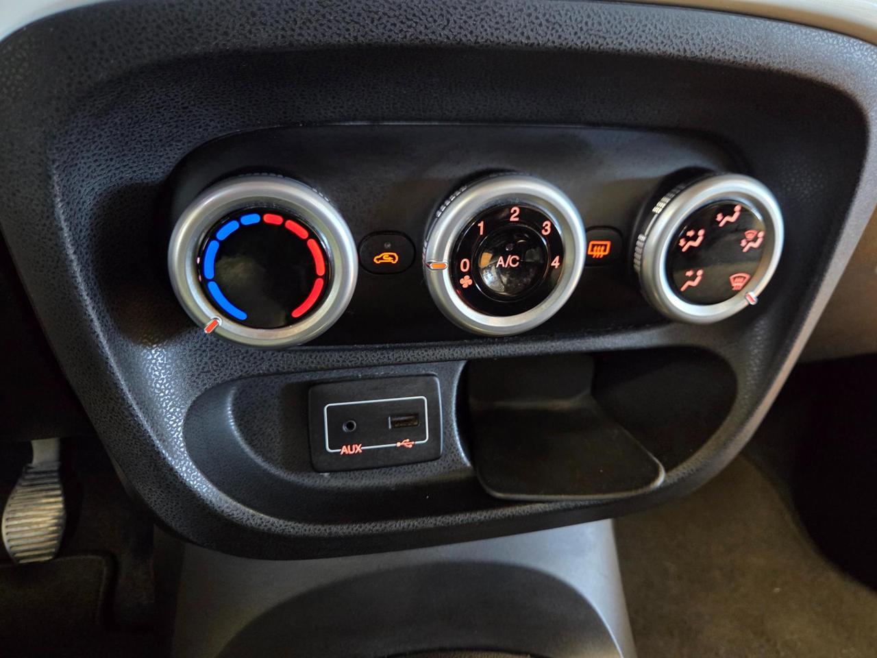 Fiat 500 L Living 500L Living 0.9 t.air t. natural power Lounge 80cv E6