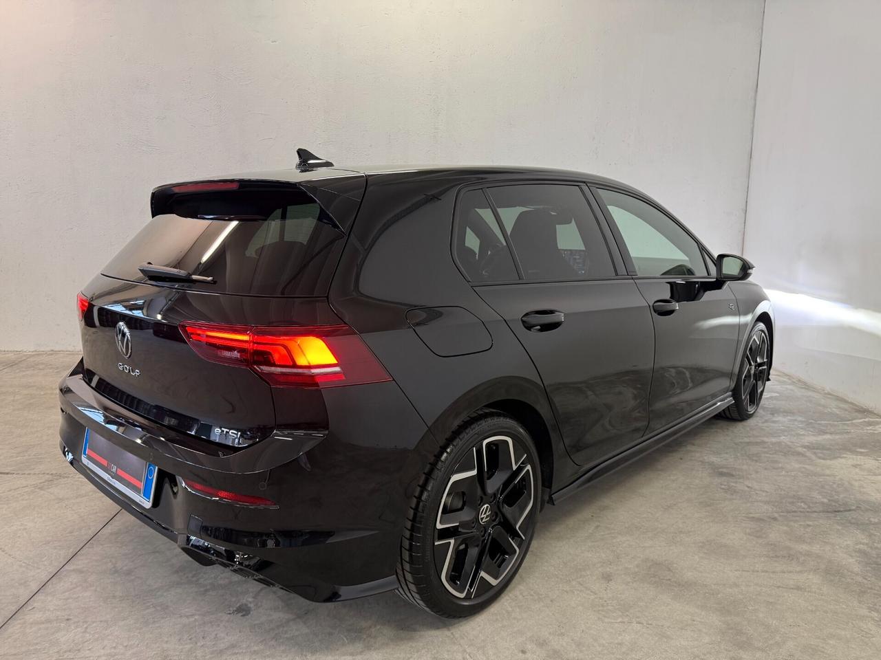 Volkswagen Golf 1.5 etsi R-Line Plus 150 Cv Dsg ITALIANA