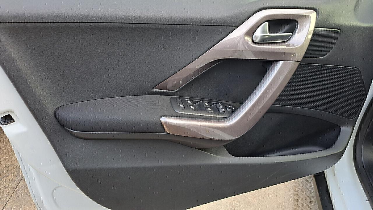 Peugeot 2008 1.2 Benzina PureTech 82 Active