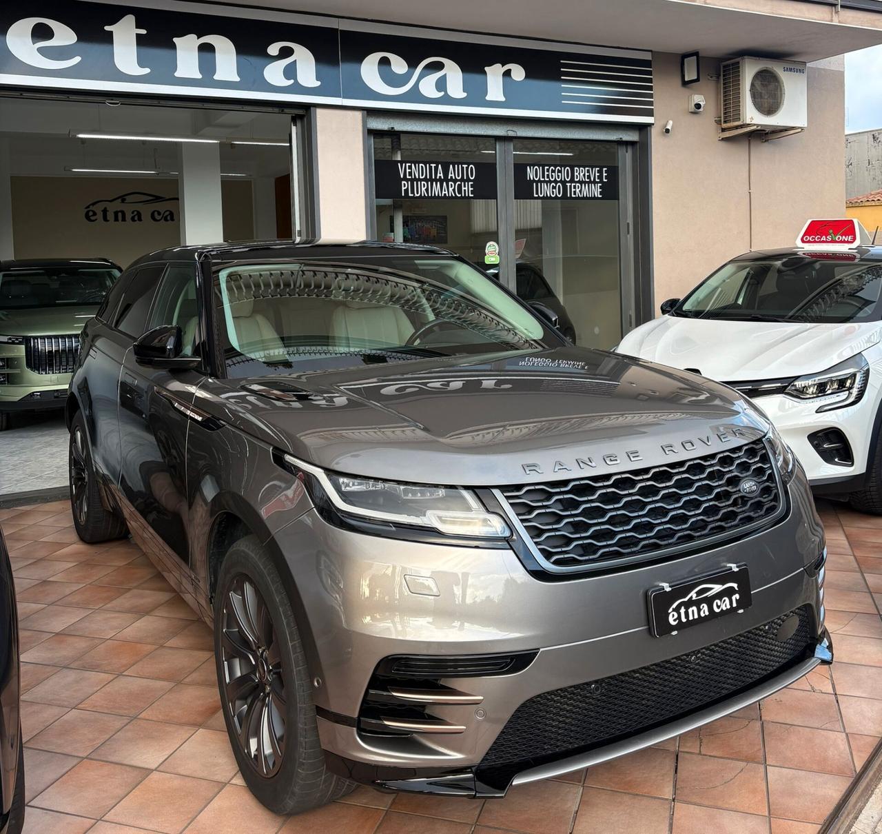 Land Rover Range Velar 2.0D I4 204 CV R-Dynamic SE
