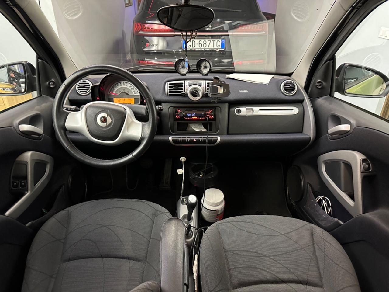 Smart ForTwo 1000 52 kW MHD coupé pure