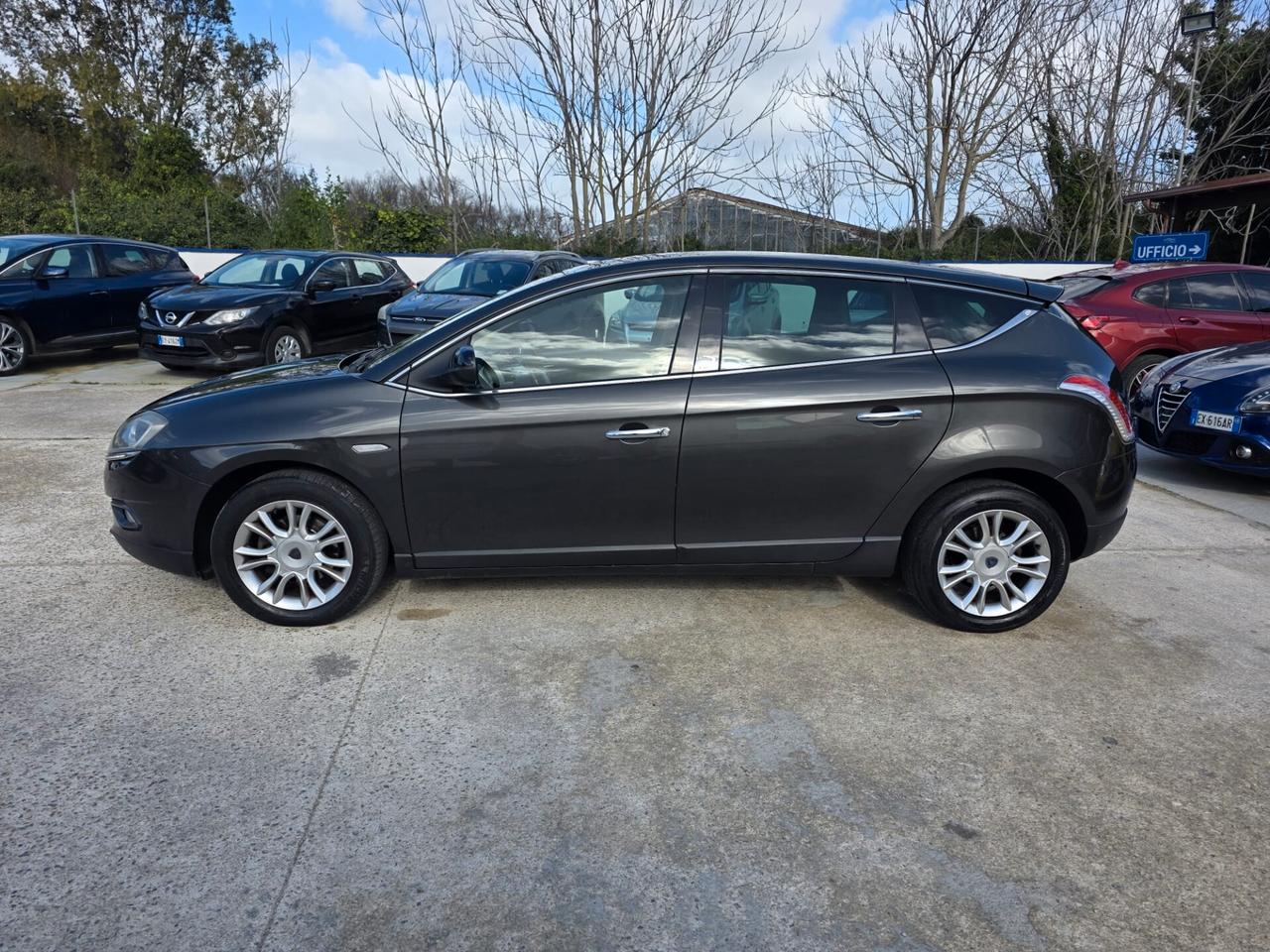 Lancia Delta 1.6 MJT DPF Oro