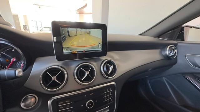 Mercedes-benz CLA 200 d 4Matic Automatic Premium