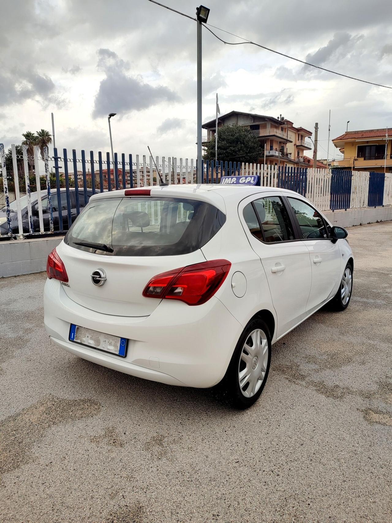 Opel Corsa 1.4 90CV GPL Tech 5 porte Advance