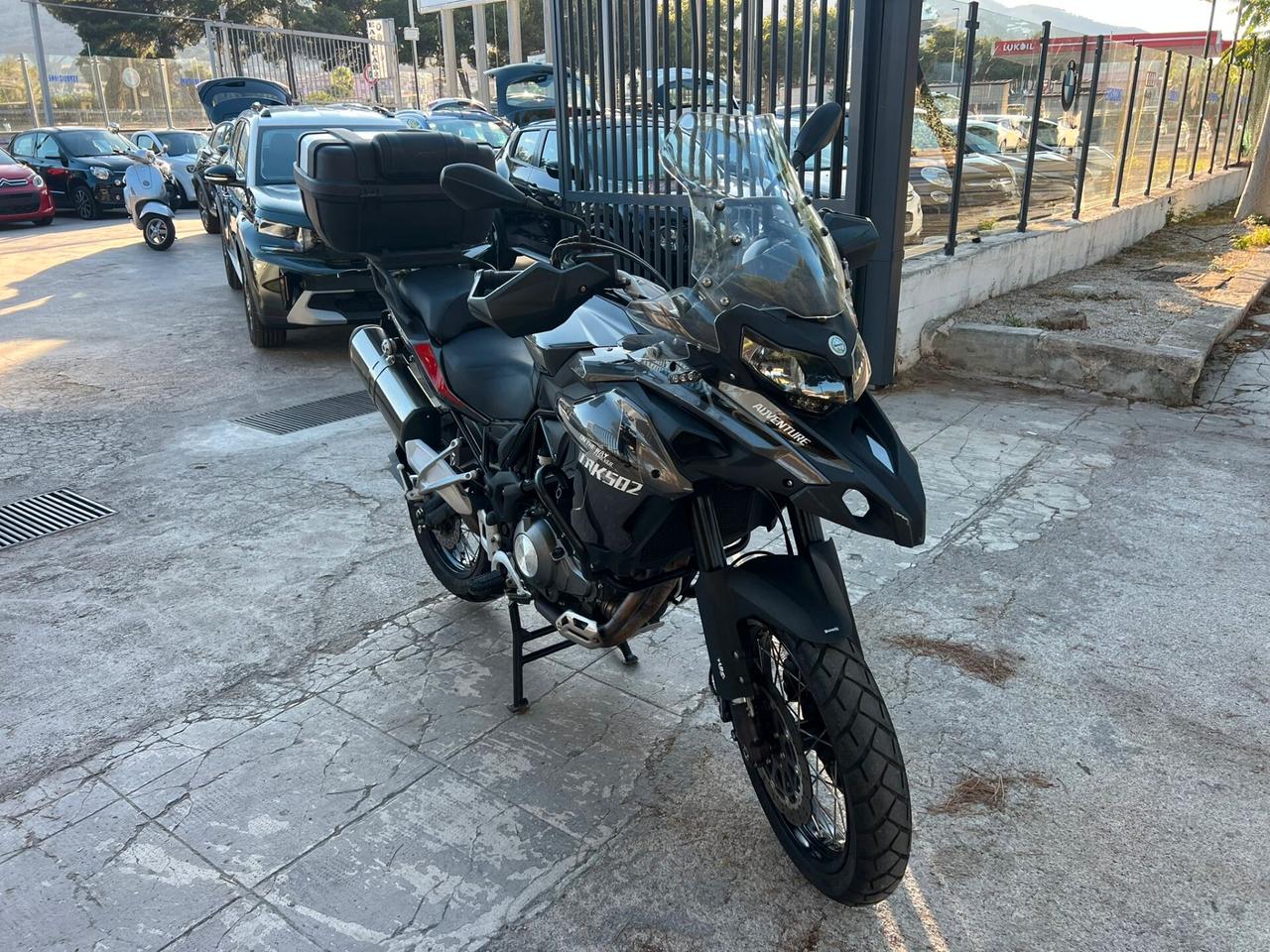 Benelli TRK 502