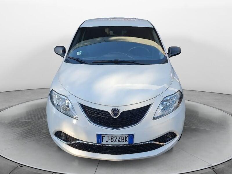 Lancia Ypsilon 1.2 69 CV 5 porte GPL Ecochic Silver