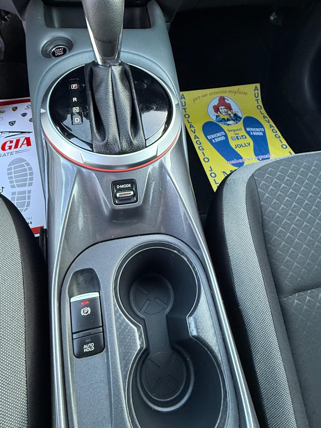 Nissan Juke 1.0 DIG-T 117 CV DCT N-Connecta