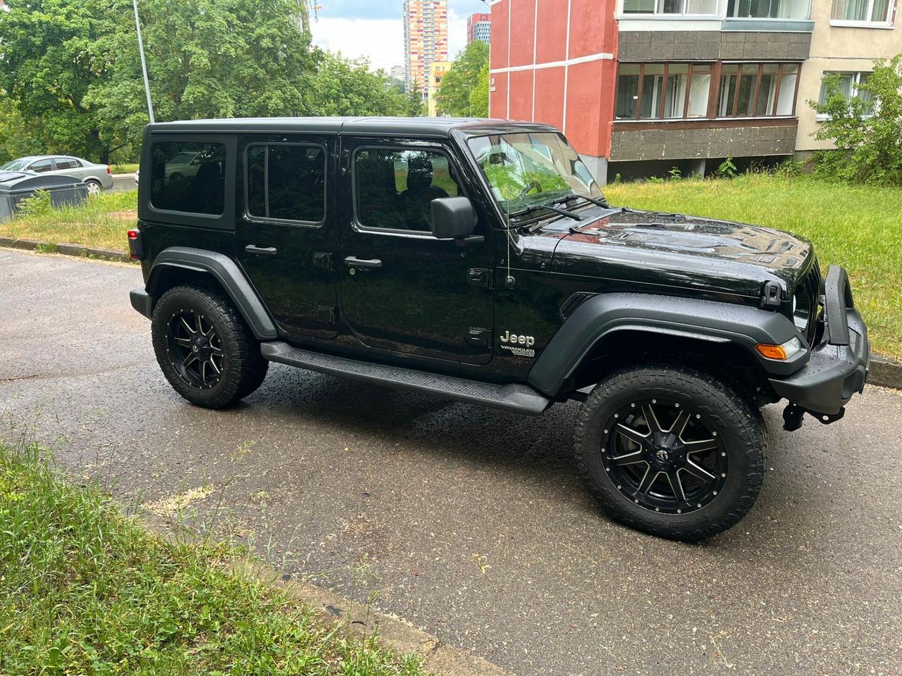 Jeep Wrangler Unlimited 2.0 Turbo SPORT