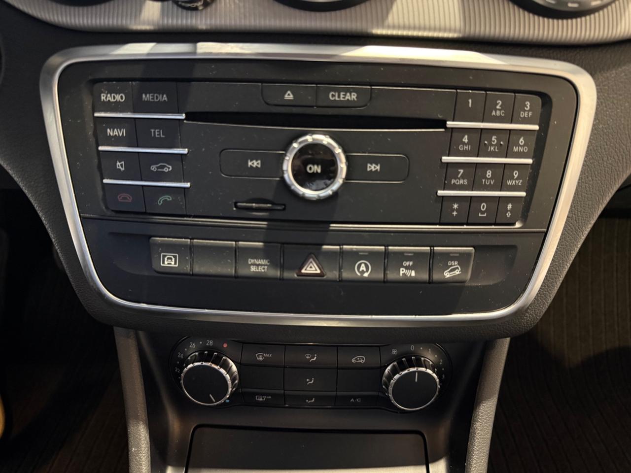 Mercedes-benz GLA 220 4MATIC PREMIUM