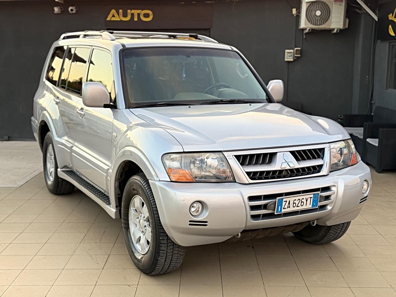 Mitsubishi Pajero 3.2 DI-D 16V 5p. Intense Garanzia 12 Mesi