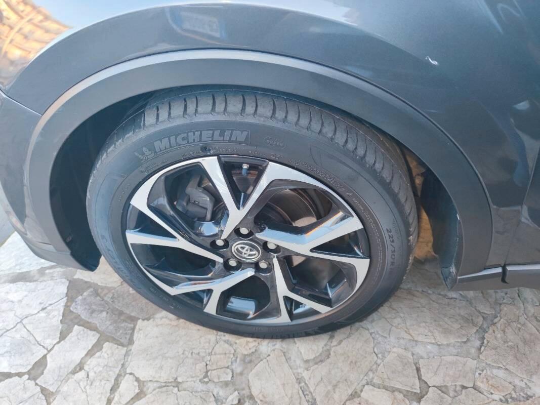 Toyota C-HR 1.8h Lime Beat Special Edition 2wd e-cvt