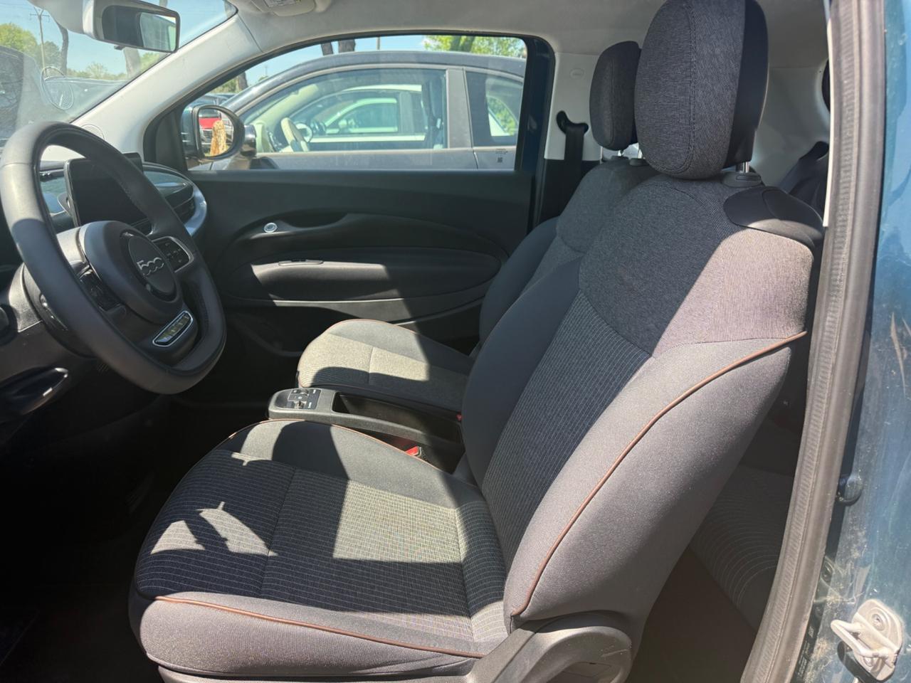 Fiat 500 500e Berlina 42 kWh Icon