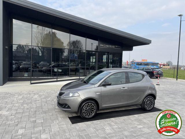 LANCIA Ypsilon 1.0 FireFly Platino Hybrid 5p ANCHE NEOPATENTATI