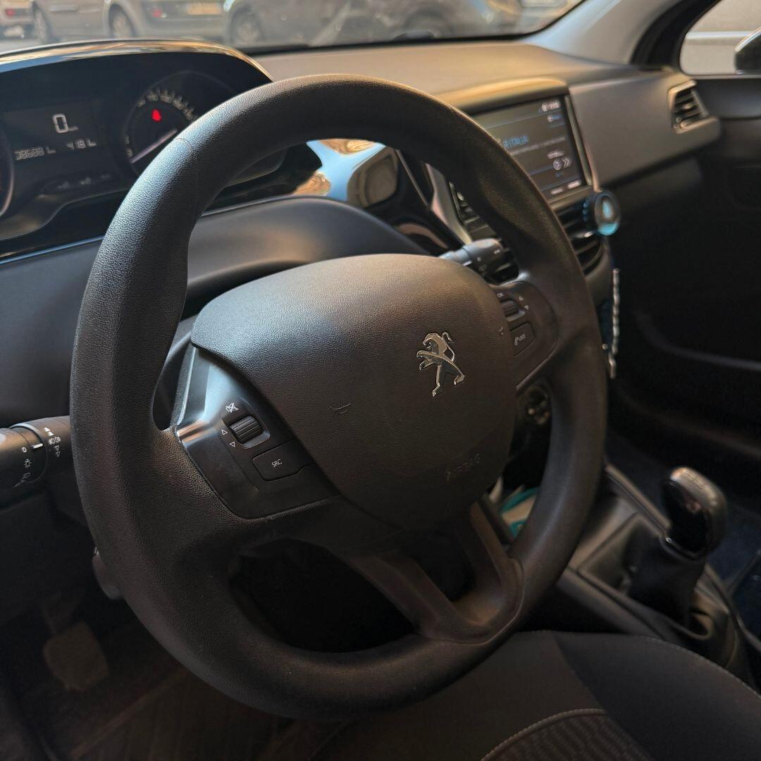 Peugeot 208 - 5 porte Allure - 83CV