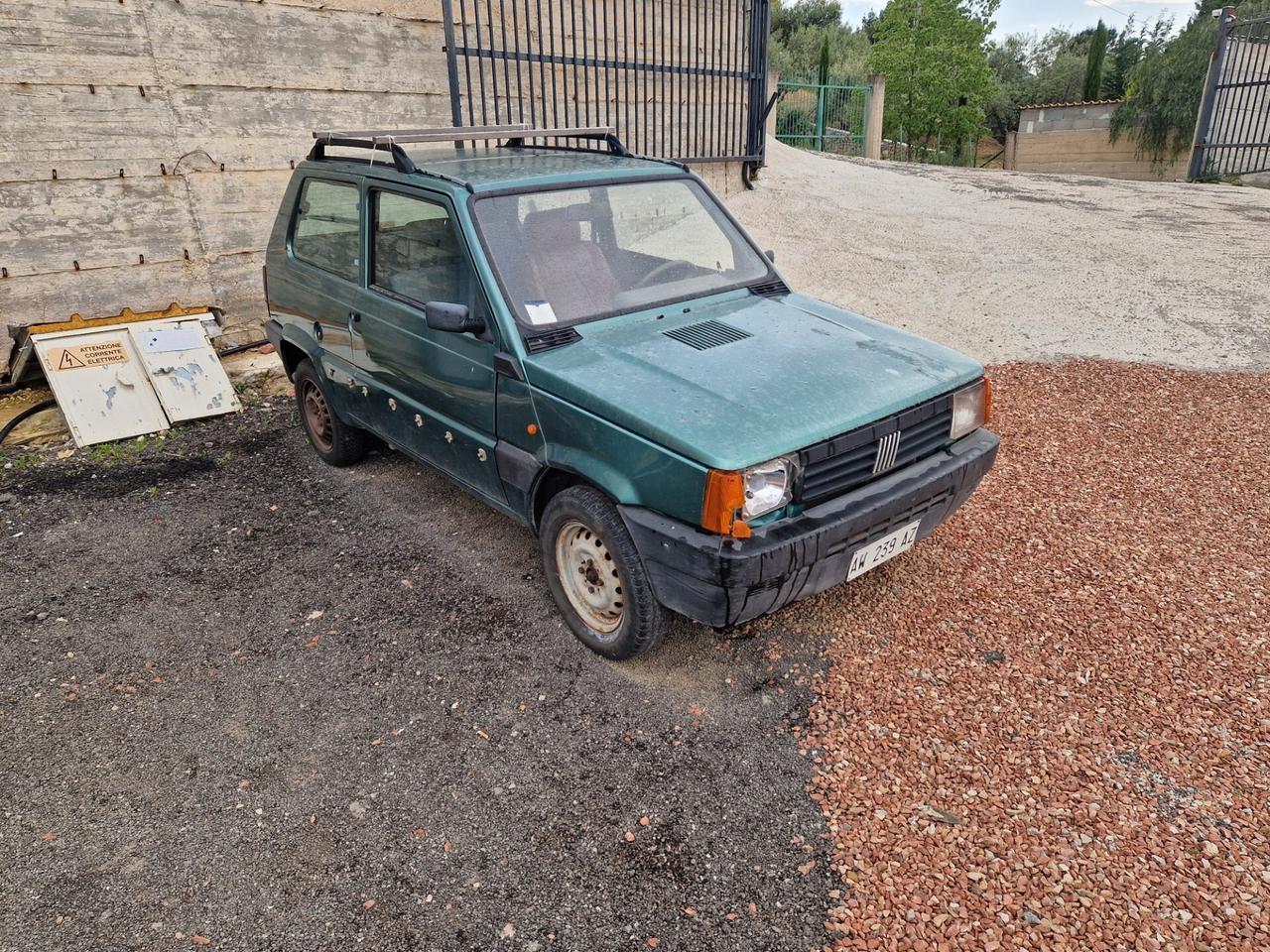Fiat Panda 900 i.e. cat Jolly