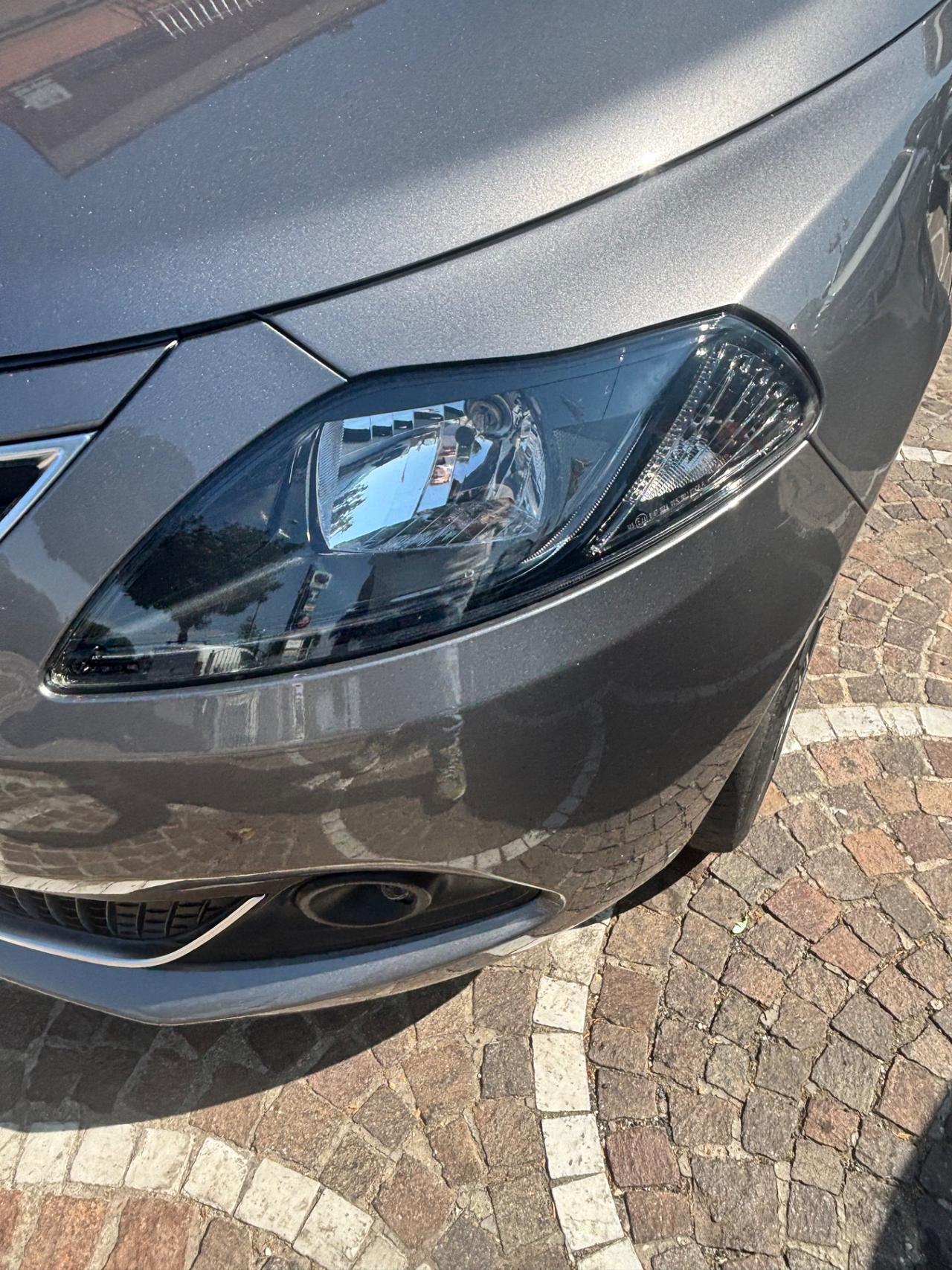 Lancia Ypsilon 1.0 FireFly 5 porte S&S Hybrid Gold Plus