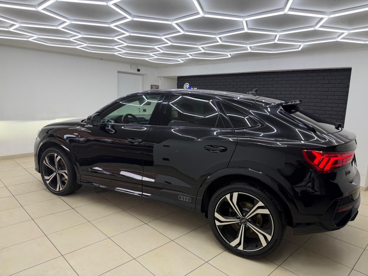 Audi Q3 35 TDI S tronic line edition UNI PRO