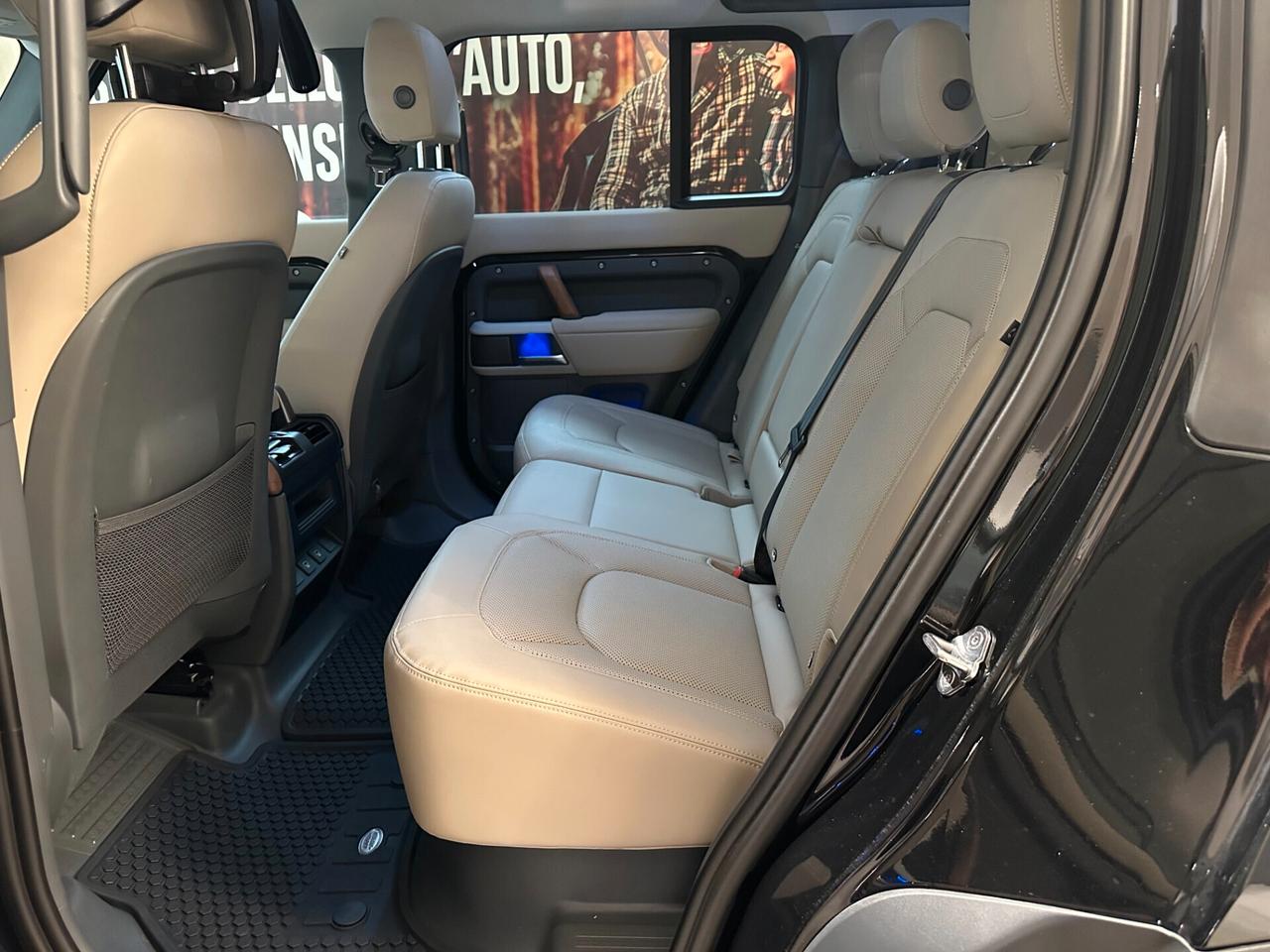 Land Rover Defender 110 3.0D I6 200 CV AWD Auto SE