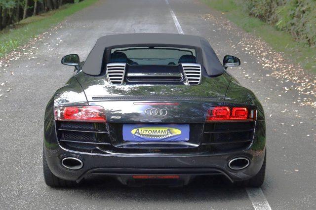 AUDI R8 Spyder 5.2 V10 FSI quattro R tronic