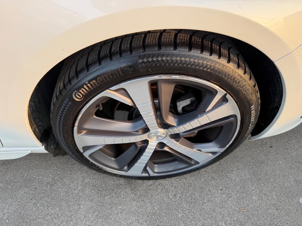 Peugeot 308 PureTech Turbo 130 S&S EAT8 SW GT