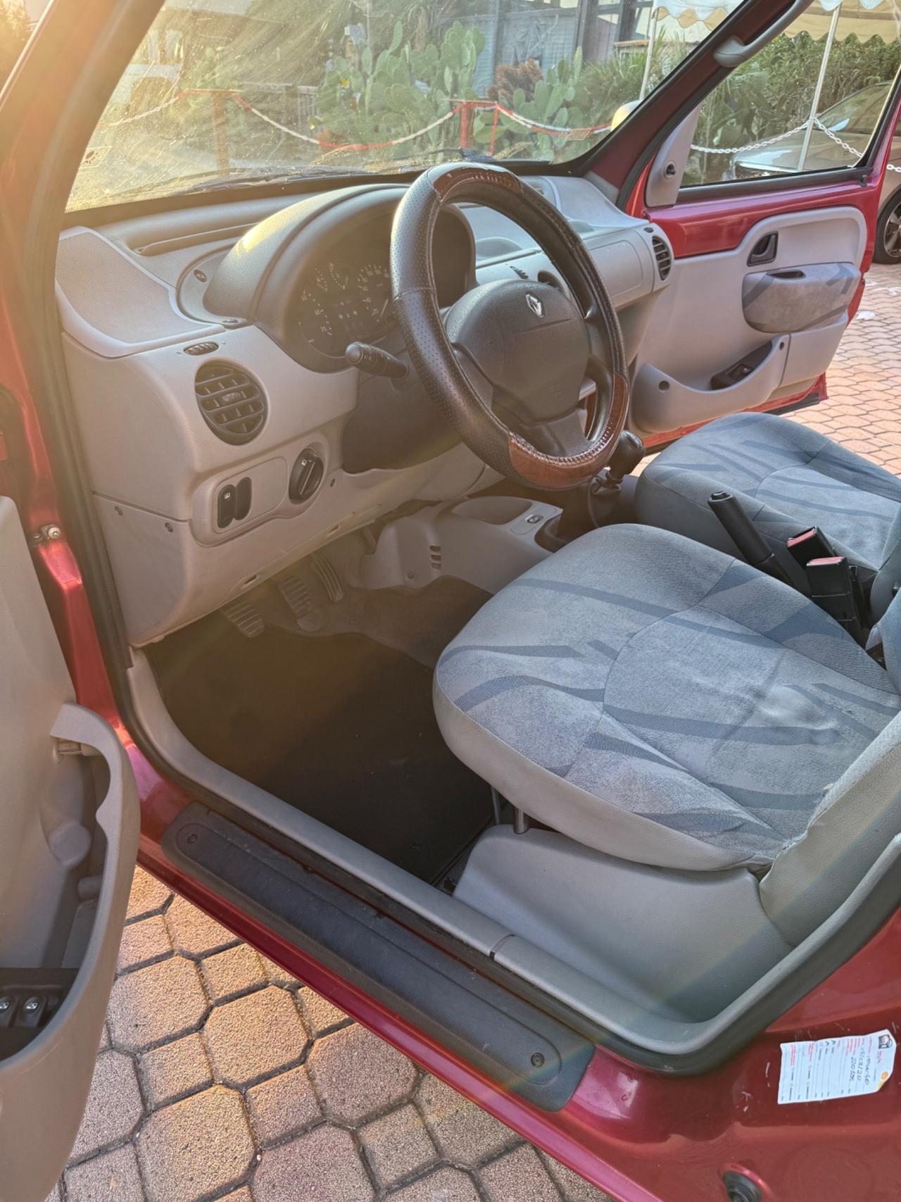 Renault Kangoo 1.5 dCi 65CV cat 5 porte