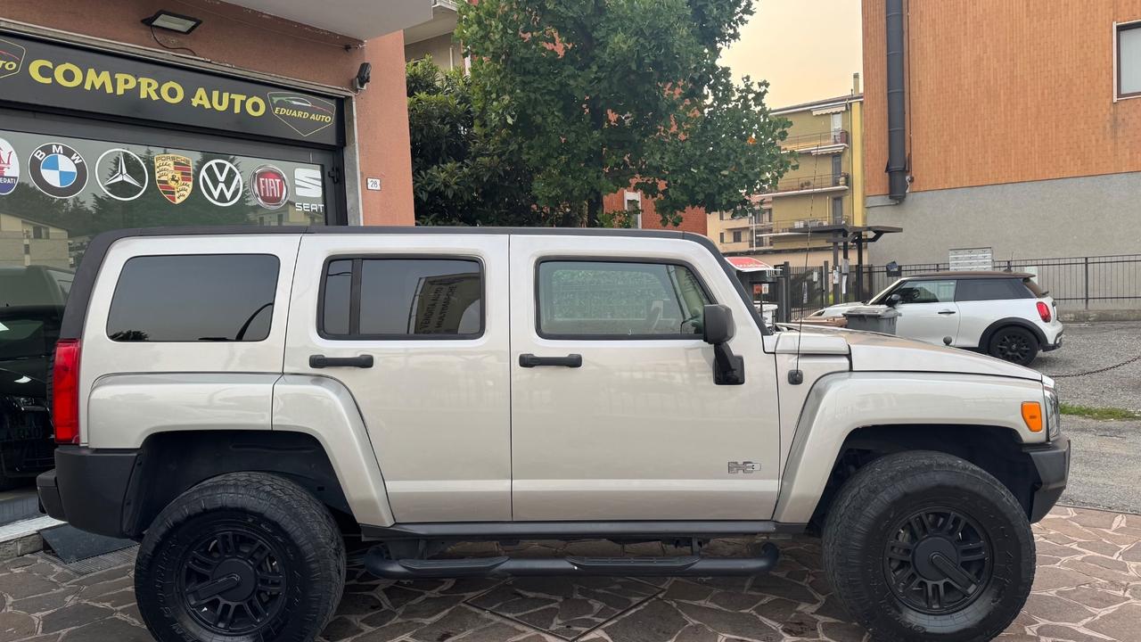 Hummer H3 3.5 Platinum 4x4 in perfette condizioni pari al nuovo